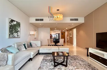 شقة - 2 غرف نوم - 3 حمامات للايجار في برج داماك مارينا - منطقة المارينا - الوسيل