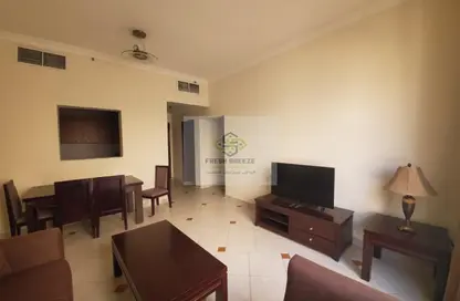 Apartment - 1 Bedroom - 2 Bathrooms for rent in The Eight Downtown - Al Sadd - Doha