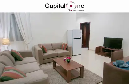 Living Room image for: Apartment - 1 Bedroom - 2 Bathrooms for rent in Salaja Street - Doha Al Jadeed - Doha, Image 1