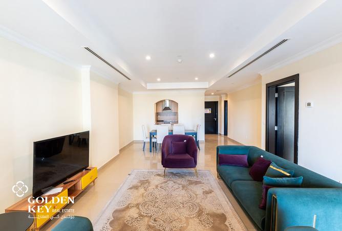 932694 - Property Image 2