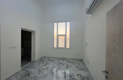 Apartment - 1 Bedroom - 2 Bathrooms for rent in Al Azizia Street - Al Aziziyah - Doha