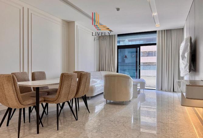 962289 - Property Image 2