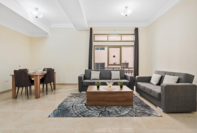 962571 - Property Image 3