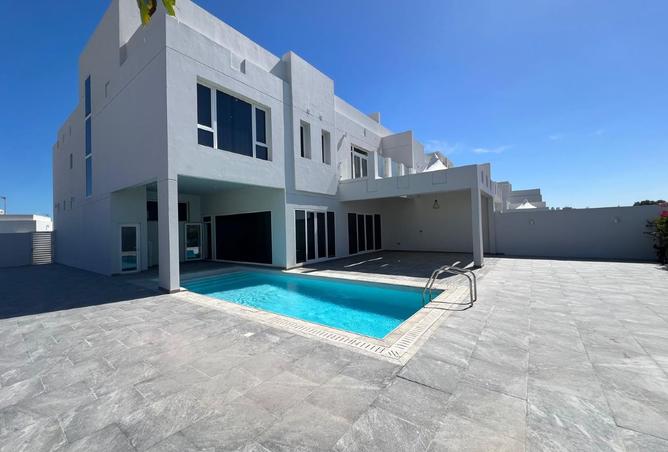 984842 - Property Main Image