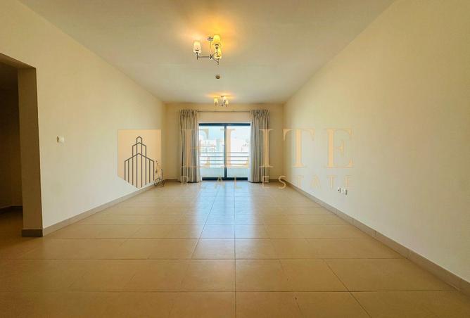 983494 - Property Main Image