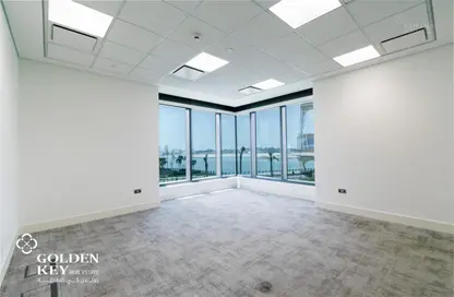 Office Space - Studio - 2 Bathrooms for rent in Murano - Qanat Quartier - The Pearl Island - Doha