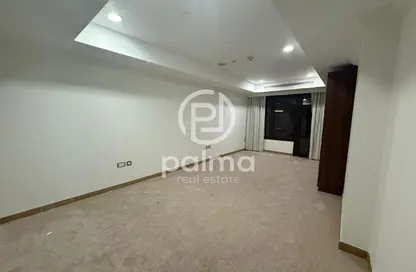 شقة - 2 غرف نوم - 2 حمامات للايجار في طريق بورتو الشرقي - بورتو أرابيا - جزيرة اللؤلؤة - الدوحة