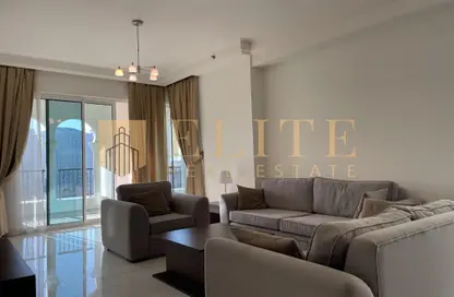 Apartment - 2 Bedrooms - 3 Bathrooms for rent in Viva Central - Viva Bahriyah - The Pearl Island - Doha