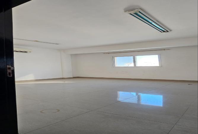 1004618 - Property Image 2