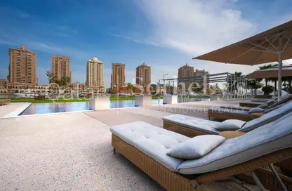 Apartment - 2 Bedrooms - 3 Bathrooms for sale in The St. Regis Marsa Arabia Island - Marsa Arabia - The Pearl Island - Doha