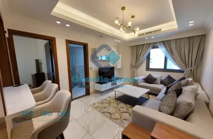 Apartment - 1 Bedroom - 1 Bathroom for rent in The Pearl Island - Doha