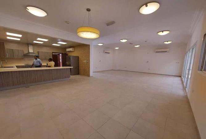 937113 - Property Image 2