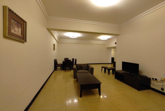 939985 - Property Image 2