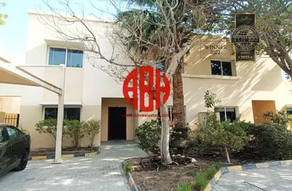 مجمع سكني - 3 غرف نوم - 4 حمامات للايجار في شارع الهناء - الغرافة - الدوحة