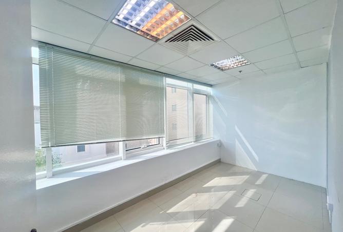 976739 - Property Image 3