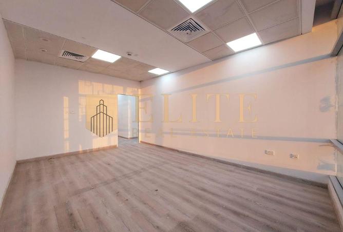 941812 - Property Image 2