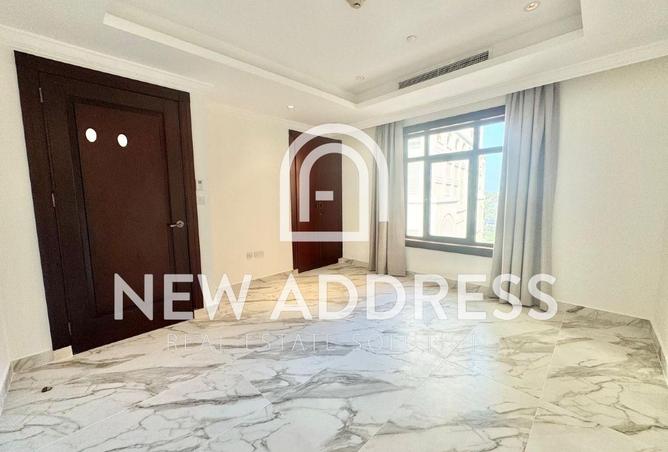 999808 - Property Image 3