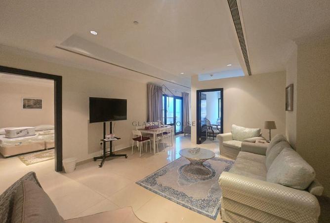 988298 - Property Image 2