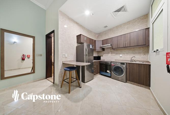 958440 - Property Image 2