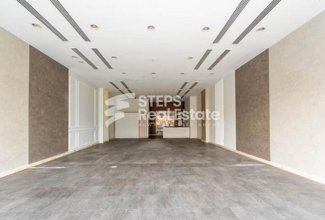 1000720 - Property Image 3