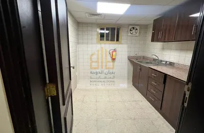 صورة لـ مطبخ شقة - 2 غرف نوم - 2 حمامات للايجار في السد - السد - الدوحة ، صورة رقم 1