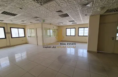 Office Space - Studio - 2 Bathrooms for rent in Al Thani Commercial building - Musheireb - Musheireb - Doha