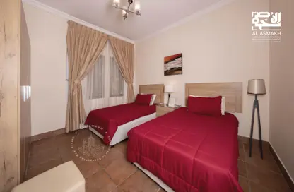 Room / Bedroom image for: Apartment - 2 Bedrooms - 2 Bathrooms for rent in Ain Khalid Gate - Ain Khaled - Doha, Image 1