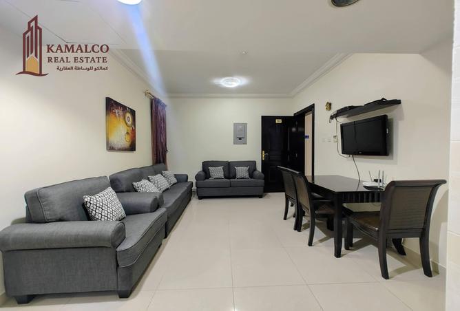 955417 - Property Main Image