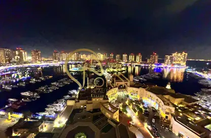شقة - 3 غرف نوم - 4 حمامات للايجار في طريق بورتو الشرقي - بورتو أرابيا - جزيرة اللؤلؤة - الدوحة