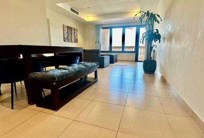 953411 - Property Image 2