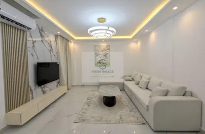 Apartment - 2 Bedrooms - 2 Bathrooms for rent in Umm Ghuwailina 4 - Umm Ghuwailina - Doha
