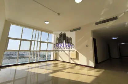 Apartment - 3 Bedrooms - 3 Bathrooms for rent in Al Sadd Road - Al Sadd - Doha