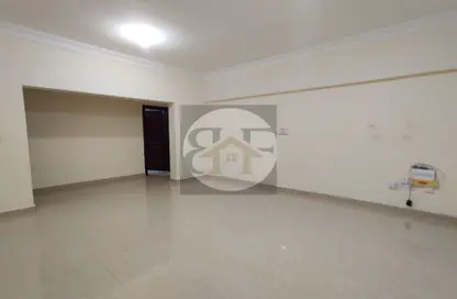 Apartment - 2 Bedrooms - 2 Bathrooms for rent in Al Mansoura - Al Mansoura - Doha