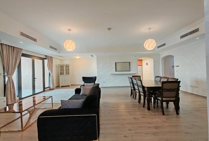 968256 - Property Image 2