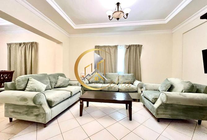 976733 - Property Image 2