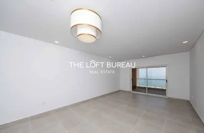 Apartment - Studio - 2 Bathrooms for rent in Viva West - Viva Bahriyah - The Pearl Island - Doha