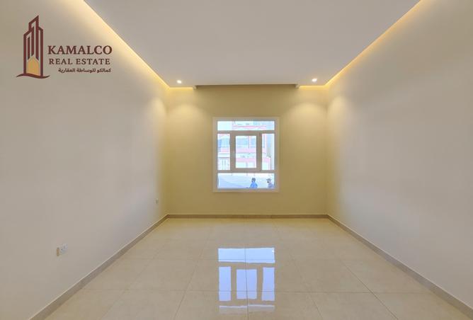 953565 - Property Image 2