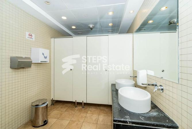 989170 - Property Image 2