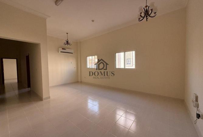 1000749 - Property Image 3