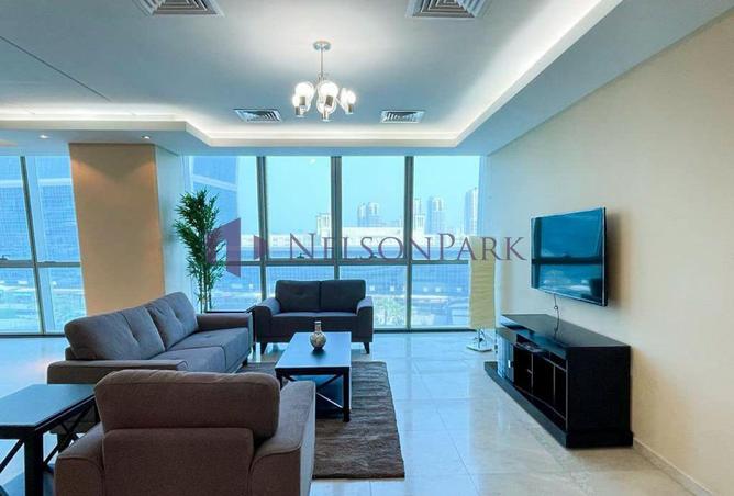 989421 - Property Image 2