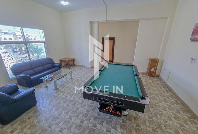 901610 - Property Image 2