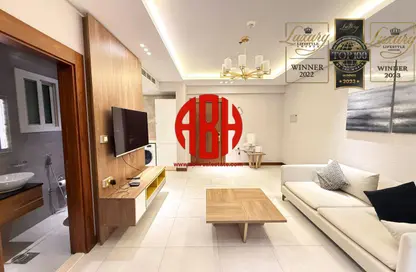 Apartment - 1 Bedroom - 2 Bathrooms for rent in Thabit Bin Zaid Street - Al Mansoura - Doha