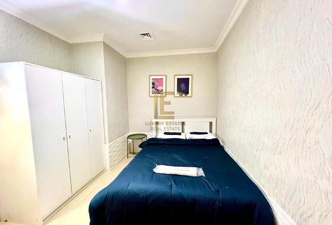 989127 - Property Image 3