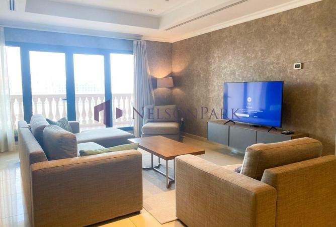 951433 - Property Image 2