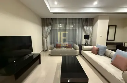 Apartment - 1 Bedroom - 2 Bathrooms for rent in The Pearl Island - Doha