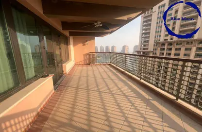 شقة - 2 غرف نوم - 2 حمامات للايجار في طريق بورتو الشرقي - بورتو أرابيا - جزيرة اللؤلؤة - الدوحة