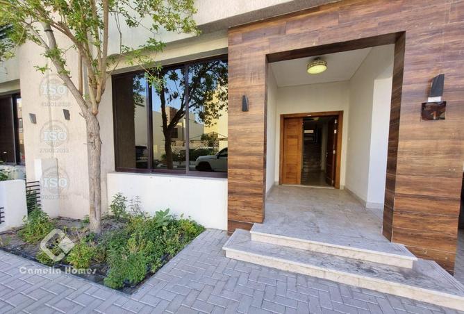 964823 - Property Main Image