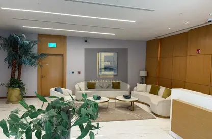 Apartment - 1 Bedroom - 2 Bathrooms for rent in Gewan Island - The Pearl Island - Doha