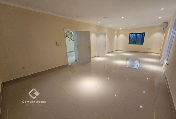941942 - Property Image 2