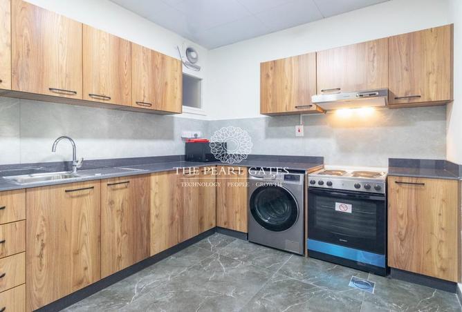 940220 - Property Image 2